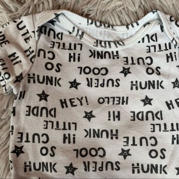 Hunk Hi Little Dude Hey Cute Super Cool Bodysuit - Picture 3 of 7